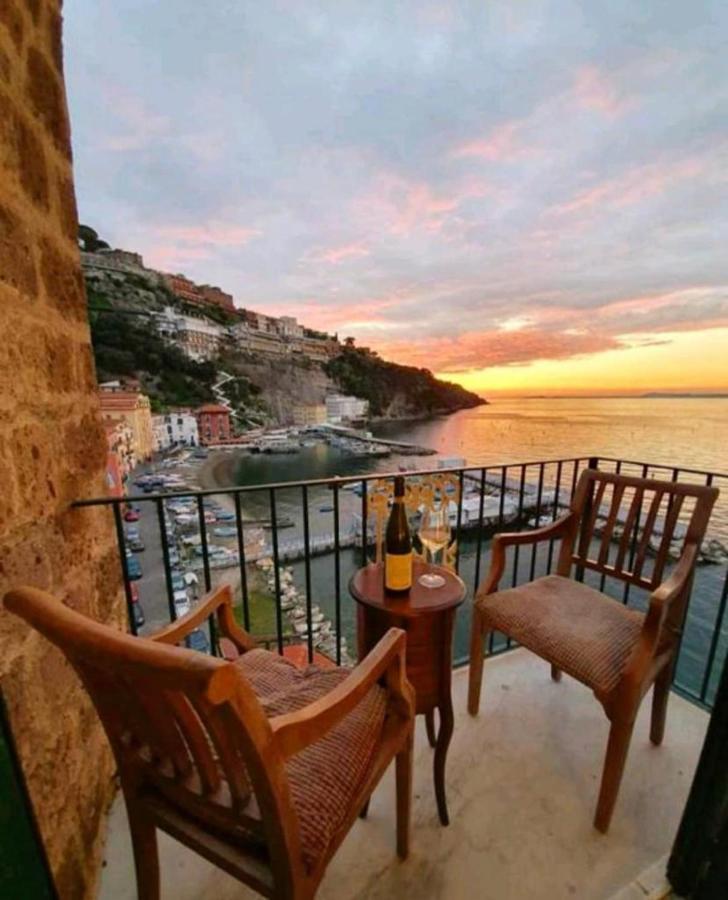 Casa A Mare Bed and Breakfast Sorrento Exteriör bild