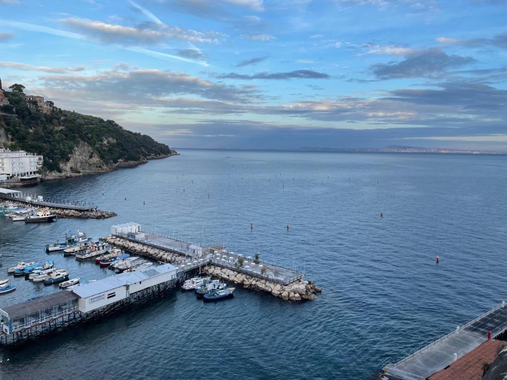 Casa A Mare Bed and Breakfast Sorrento Exteriör bild