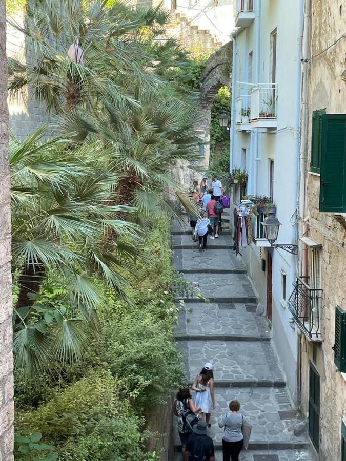 Casa A Mare Bed and Breakfast Sorrento Exteriör bild